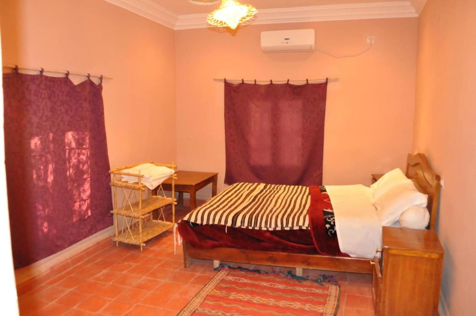 Bed and Breakfast Gite D'Etape Tamaloute Bou Tharar Екстер'єр фото