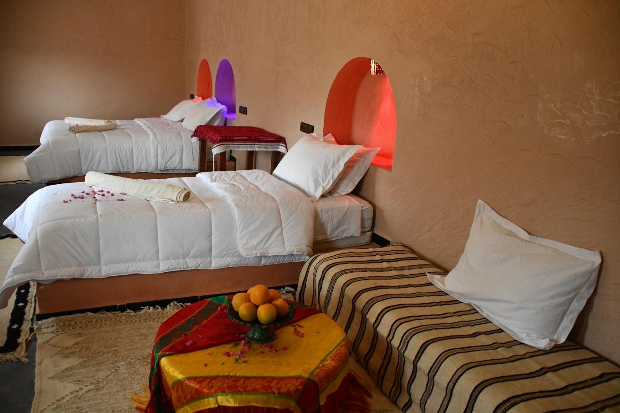 Bed and Breakfast Gite D'Etape Tamaloute Bou Tharar Екстер'єр фото