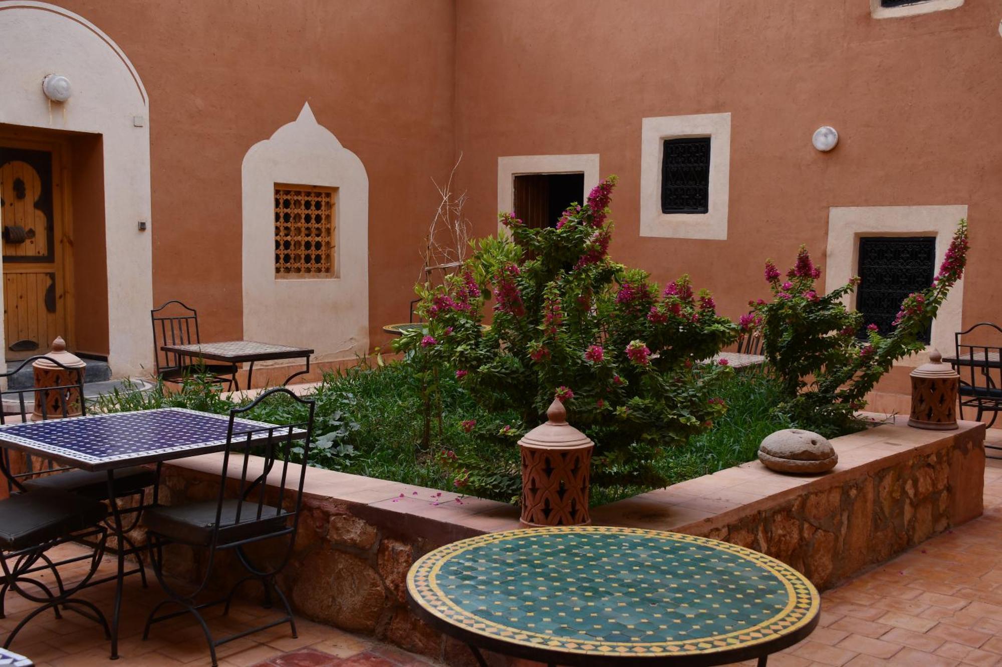 Bed and Breakfast Gite D'Etape Tamaloute Bou Tharar Екстер'єр фото